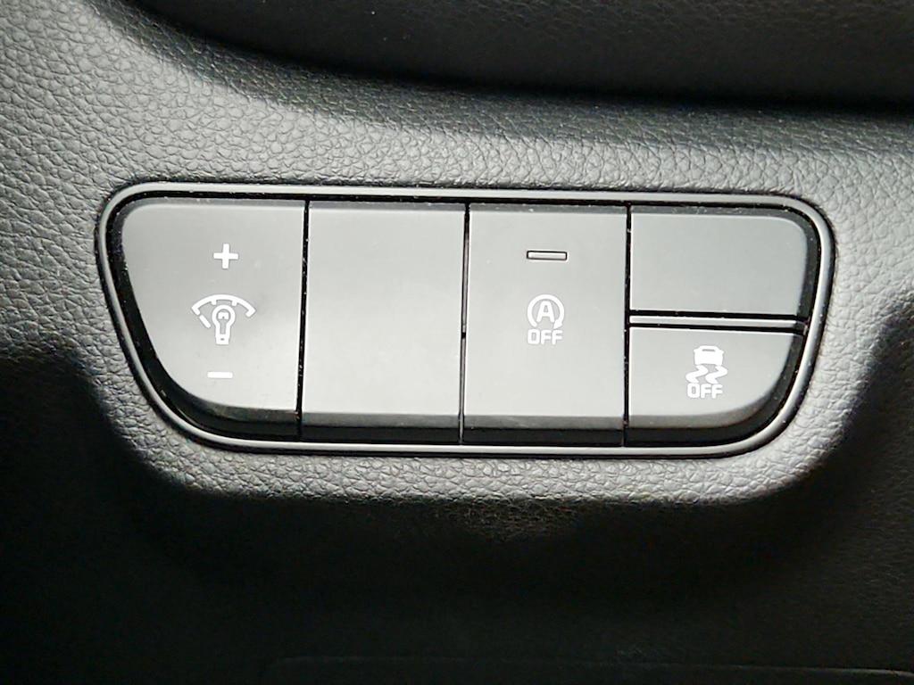 used 2025 Kia Seltos car, priced at $22,998