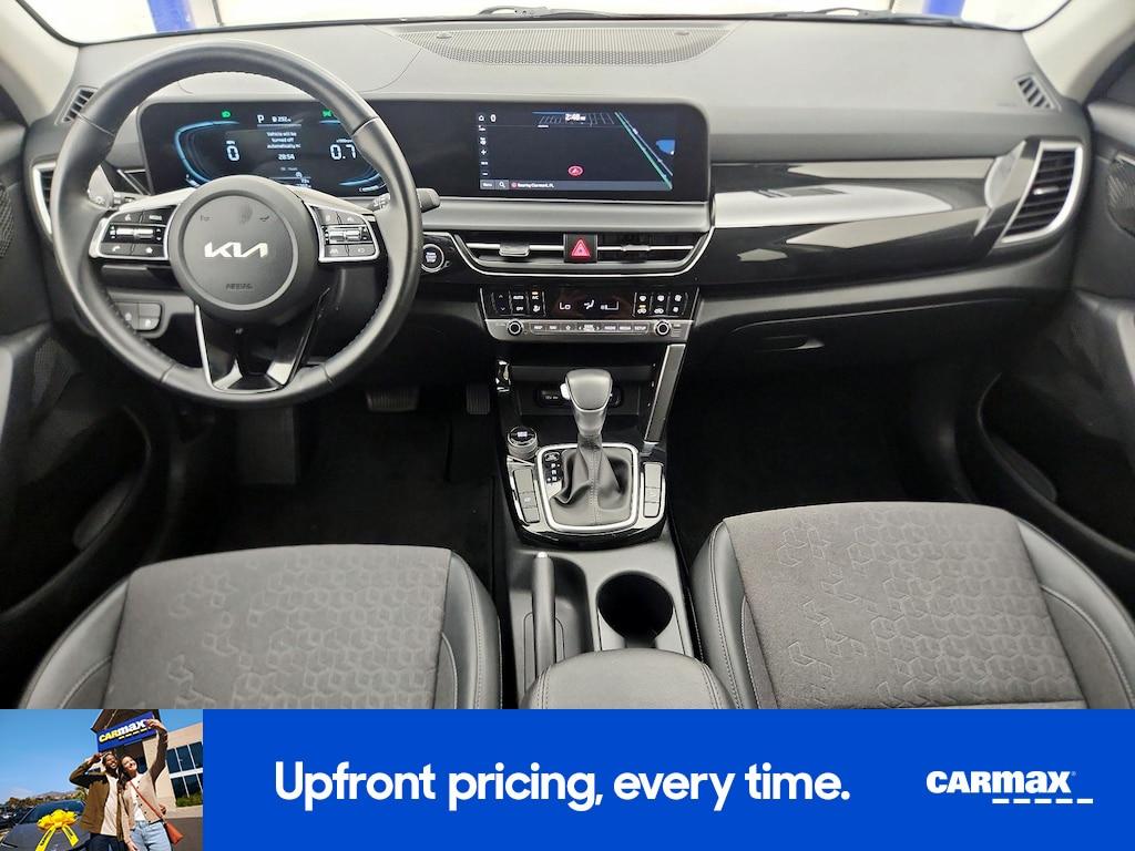 used 2025 Kia Seltos car, priced at $21,998