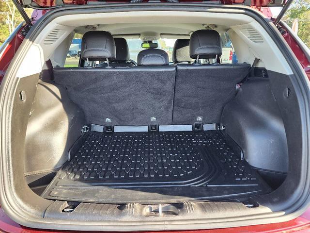 used 2022 Jeep Compass car, priced at $21,134