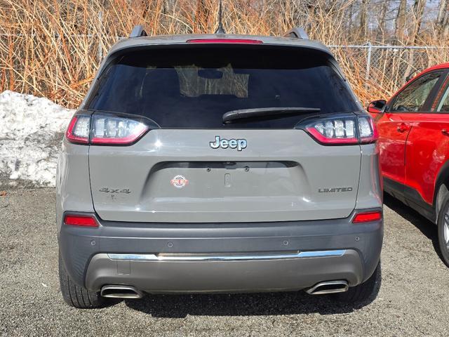 used 2019 Jeep Cherokee car