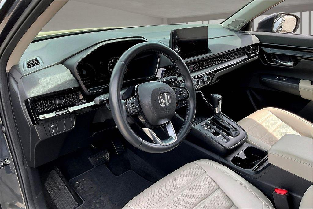 used 2023 Honda CR-V car, priced at $31,997