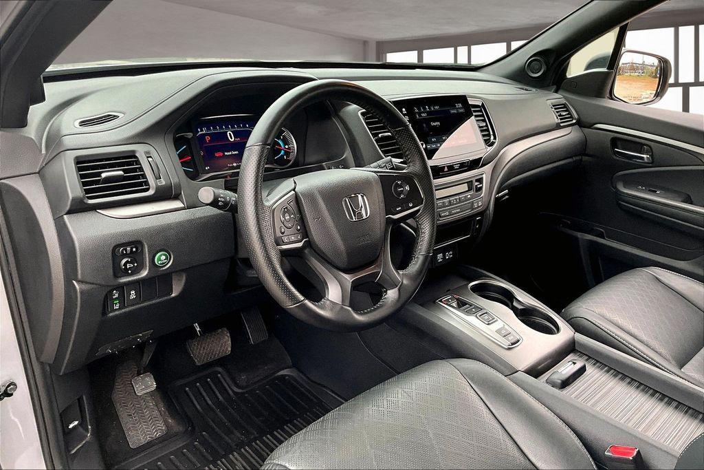 used 2020 Honda Passport car, priced at $21,595