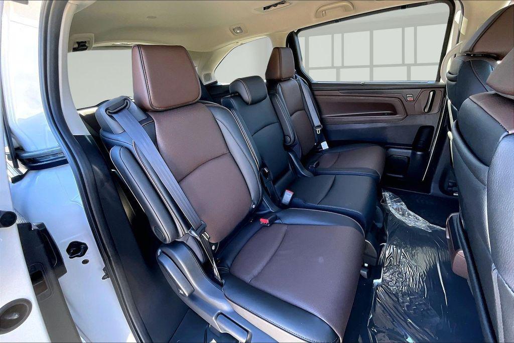 new 2026 Honda Odyssey car, priced at $53,645