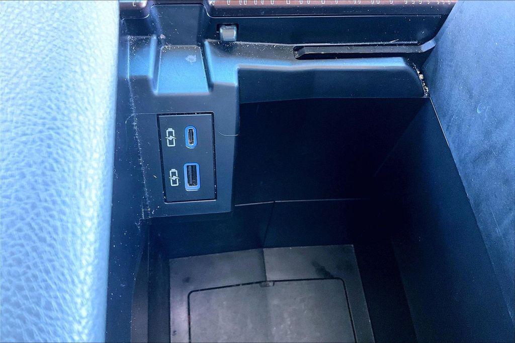 used 2024 Toyota Sienna car, priced at $39,263