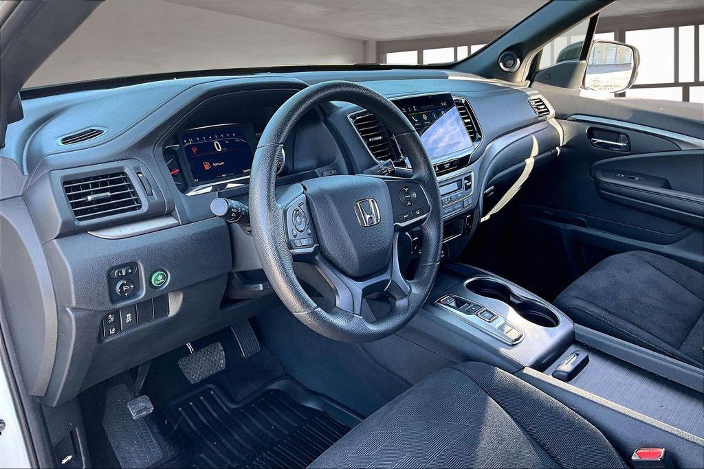 used 2022 Honda Pilot car, priced at $29,566