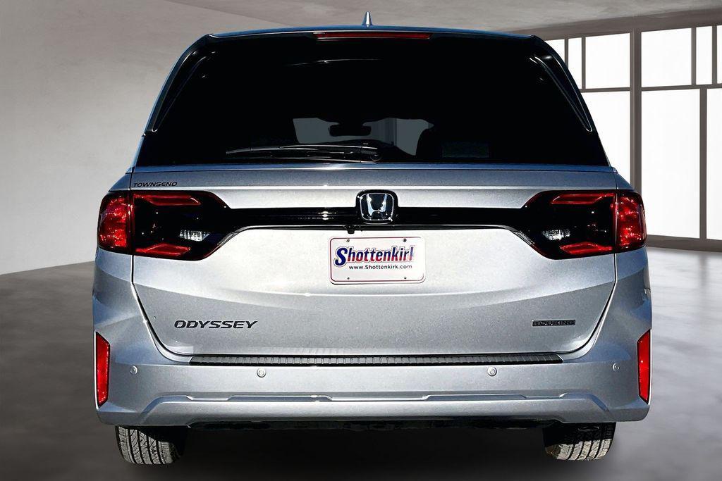 new 2026 Honda Odyssey car, priced at $48,990
