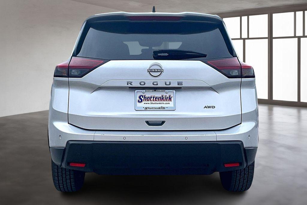 used 2024 Nissan Rogue car, priced at $19,216