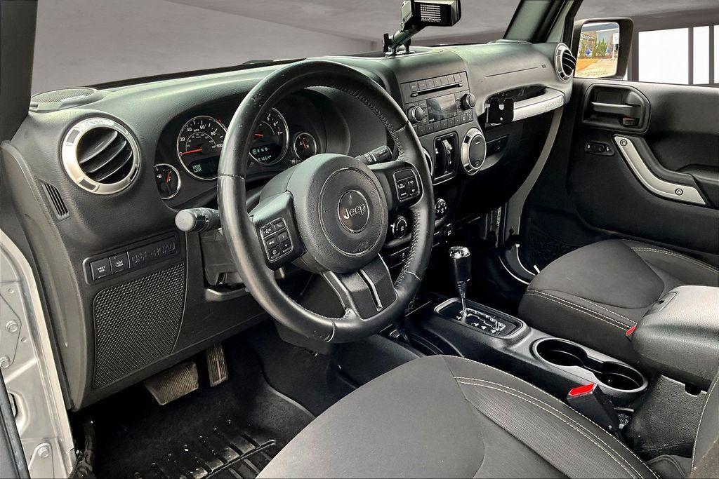 used 2016 Jeep Wrangler Unlimited car, priced at $22,693
