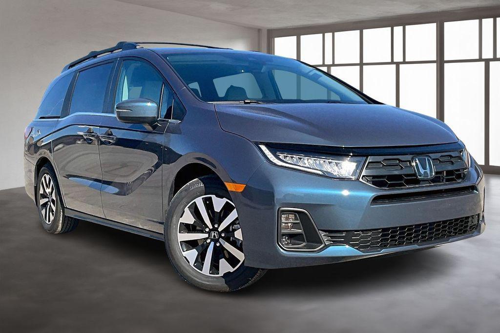 new 2026 Honda Odyssey car, priced at $45,685