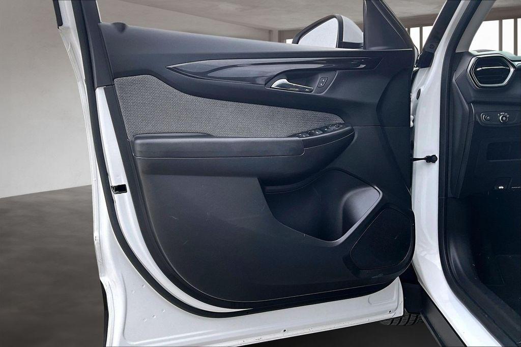 used 2025 Chevrolet TrailBlazer car, priced at $22,870