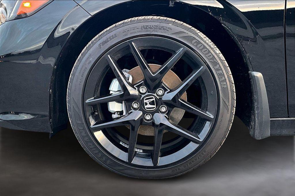 new 2026 Honda Civic Hybrid car, priced at $33,490