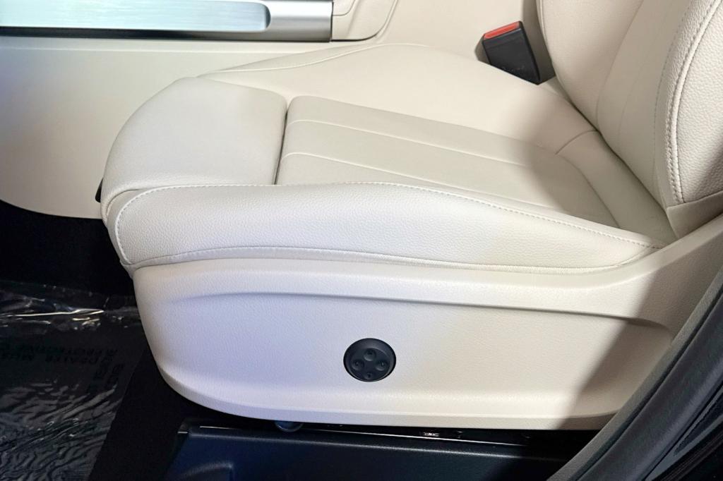 new 2026 Mercedes-Benz GLB 250 car, priced at $50,715
