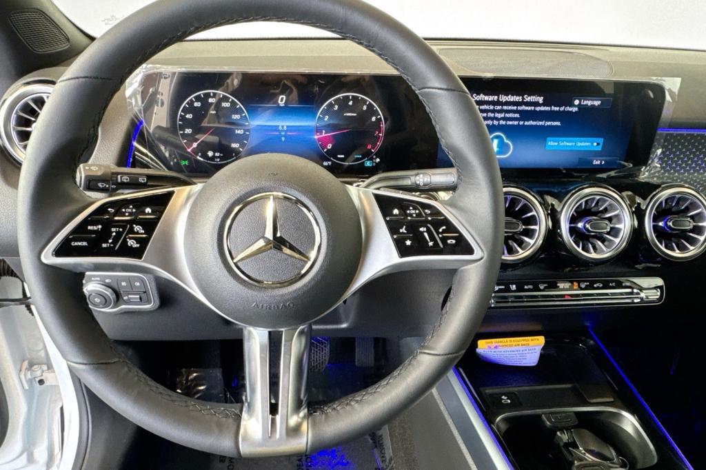 new 2026 Mercedes-Benz GLB 250 car, priced at $48,905