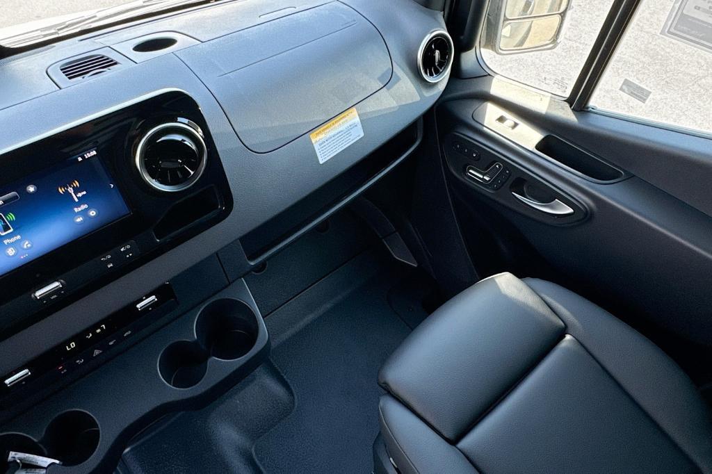 new 2025 Mercedes-Benz Sprinter 2500 car, priced at $78,733