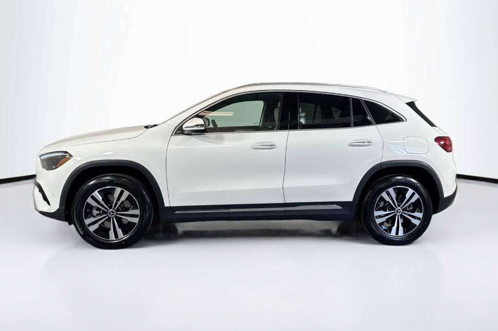 new 2026 Mercedes-Benz GLA 250 car, priced at $49,915
