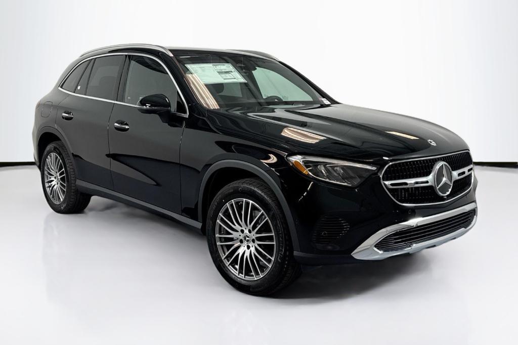 new 2026 Mercedes-Benz GLC 300 car, priced at $51,205