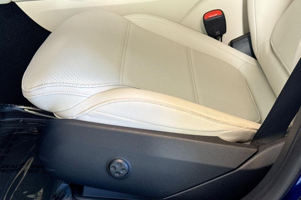 new 2026 Mercedes-Benz GLC 300 car, priced at $58,590