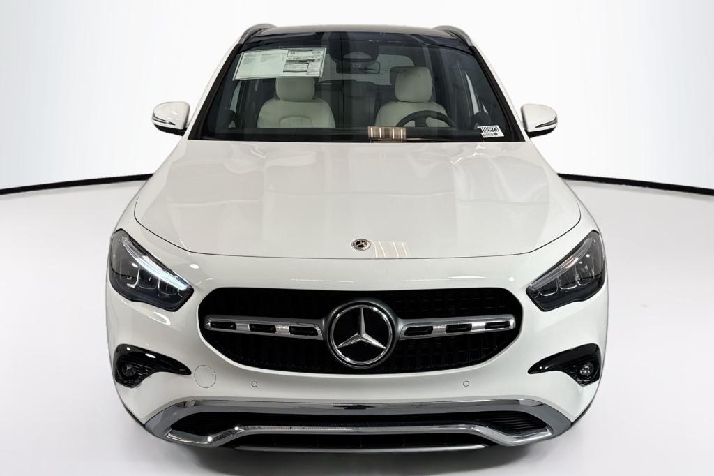 new 2026 Mercedes-Benz GLA 250 car, priced at $47,745