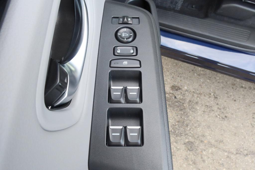 new 2025 Honda Pilot car, priced at $47,095