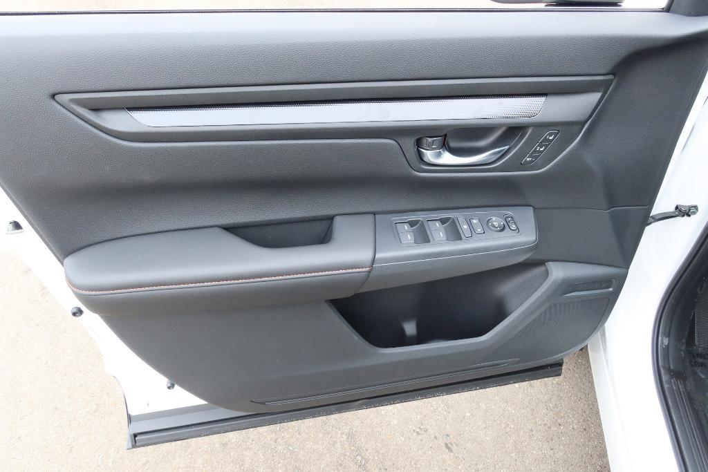 new 2026 Honda CR-V Hybrid car, priced at $42,130