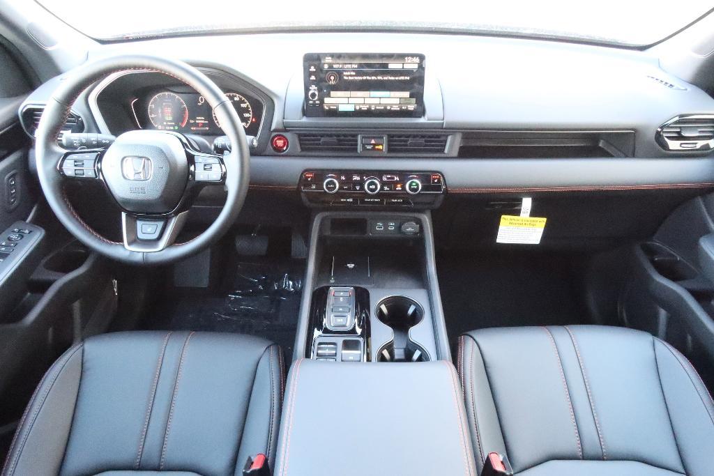 new 2025 Honda Pilot car, priced at $48,924