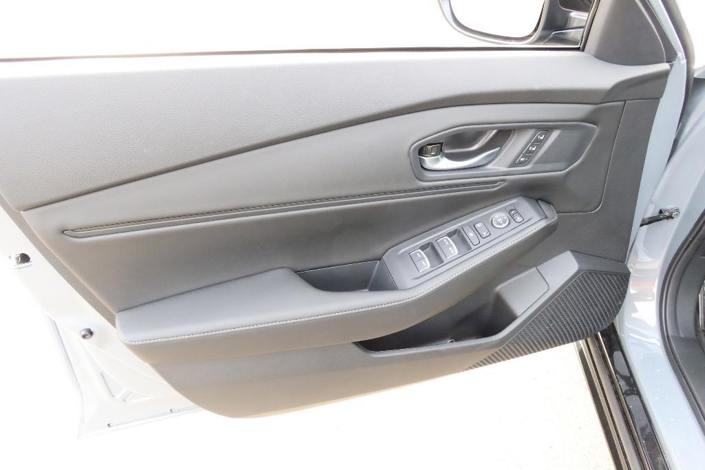 new 2026 Honda Accord Hybrid car, priced at $37,594