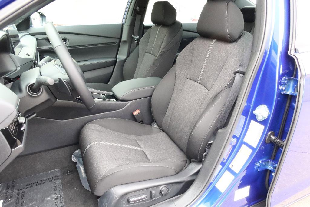 new 2025 Honda Accord Hybrid car, priced at $35,305