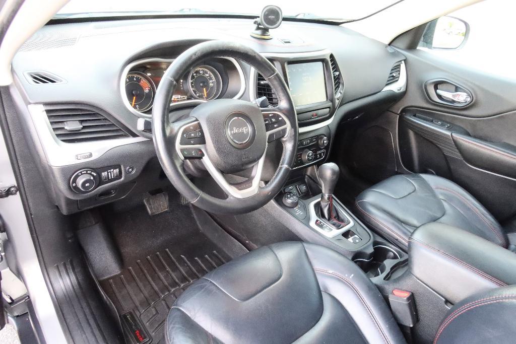 used 2016 Jeep Cherokee car, priced at $10,626