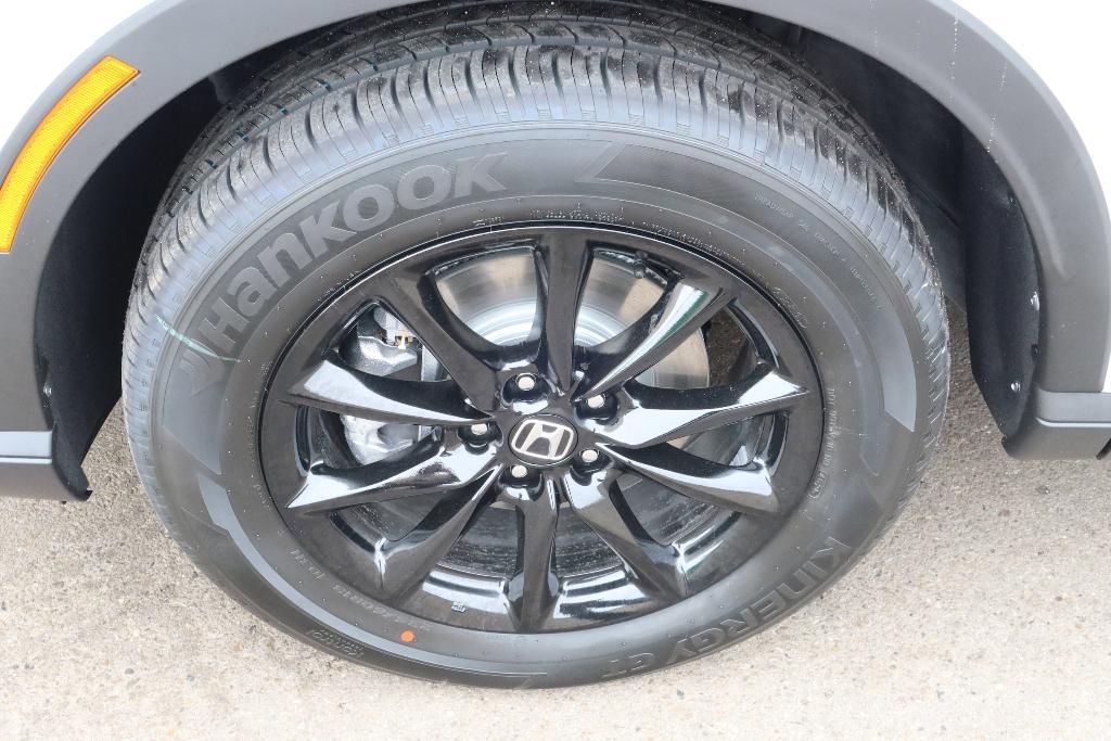 new 2026 Honda CR-V Hybrid car, priced at $42,130