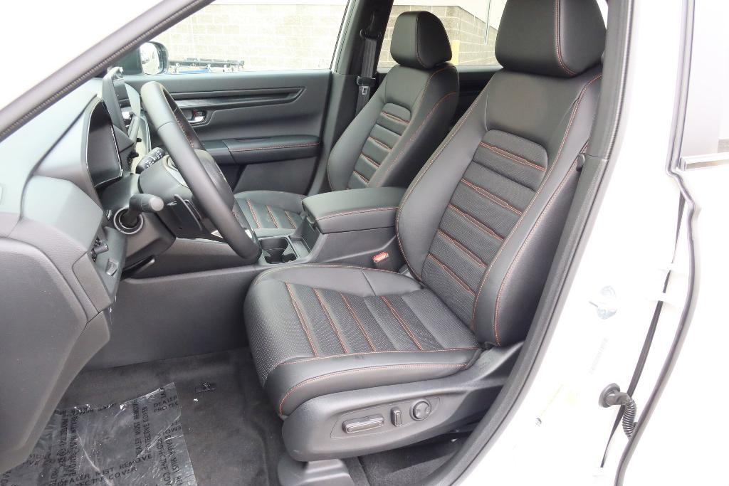 new 2026 Honda CR-V Hybrid car, priced at $42,130