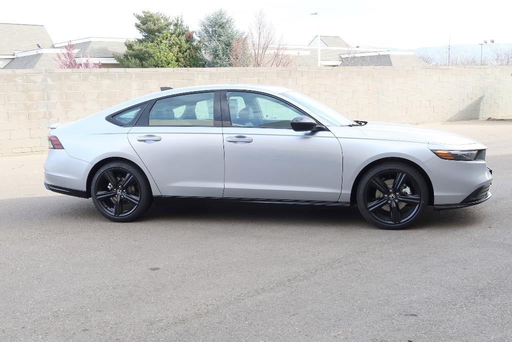 new 2026 Honda Accord Hybrid car, priced at $36,690