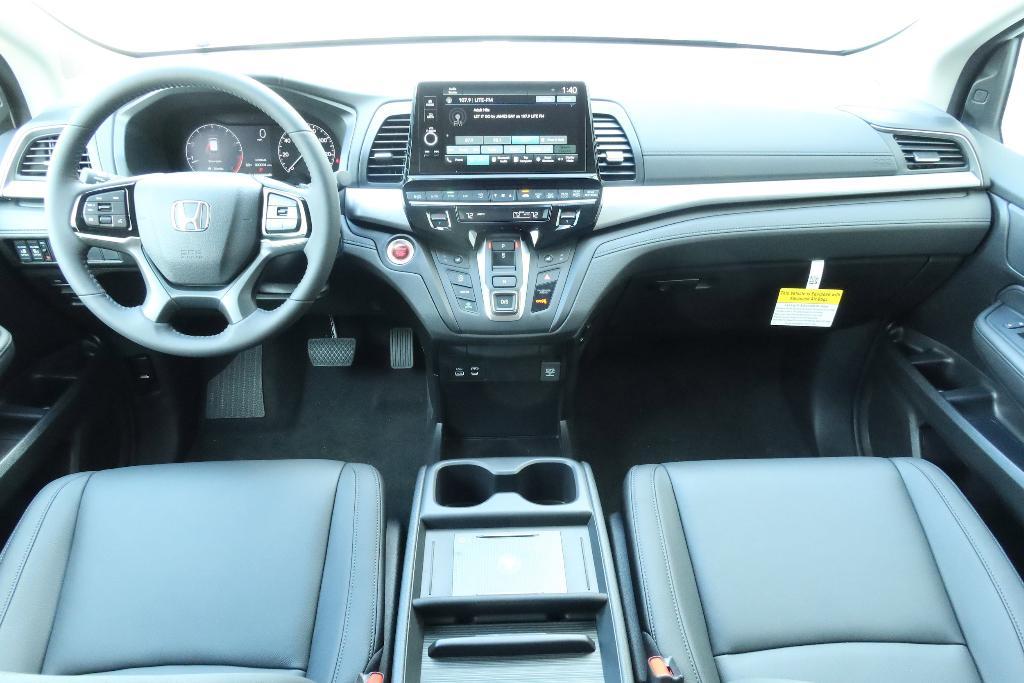 new 2026 Honda Odyssey car, priced at $45,194