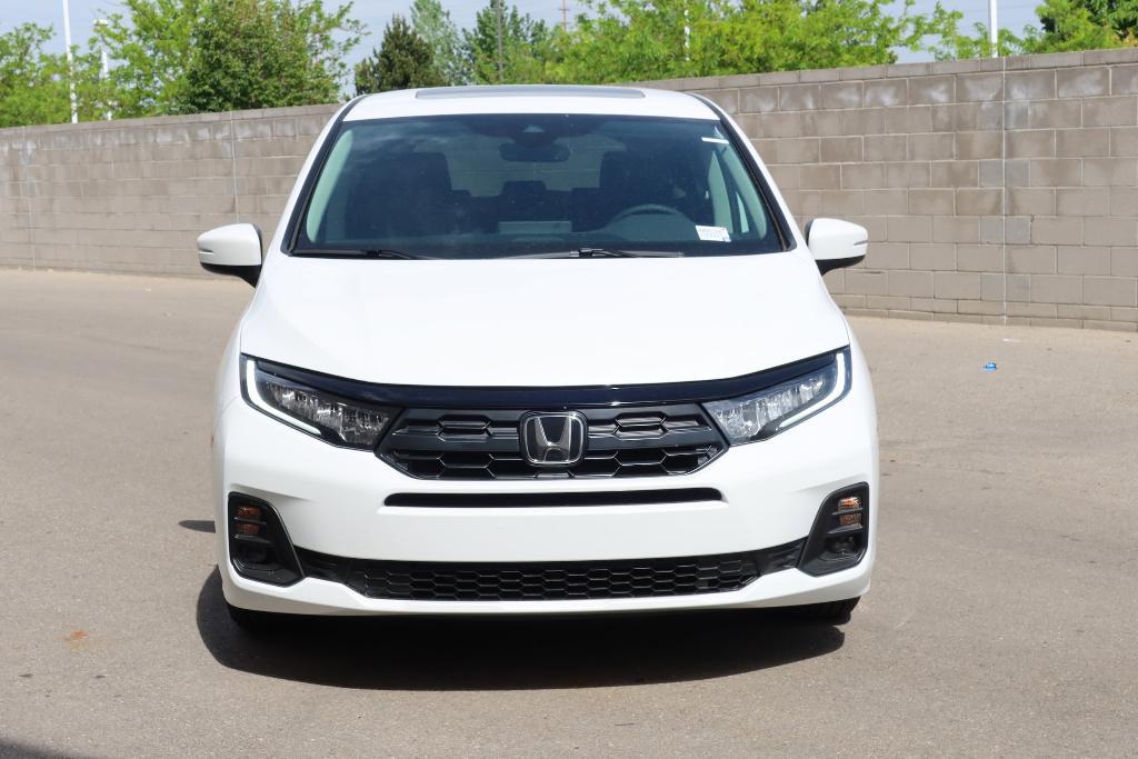 new 2026 Honda Odyssey car, priced at $45,194