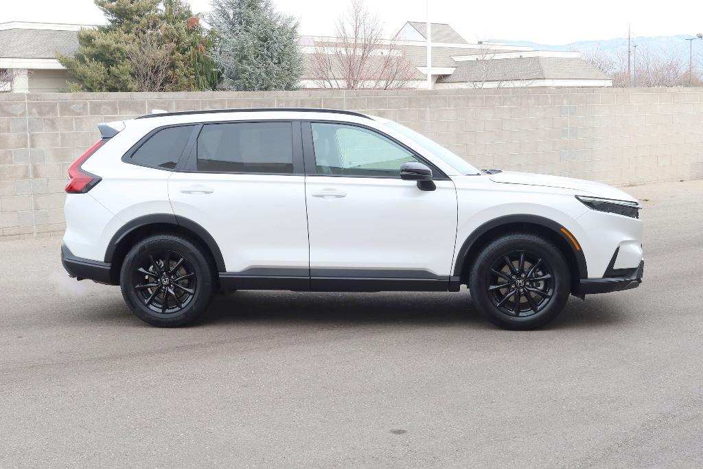 new 2026 Honda CR-V Hybrid car, priced at $42,579
