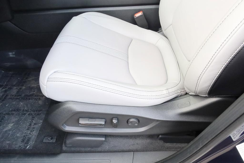 new 2025 Honda Pilot car, priced at $47,095