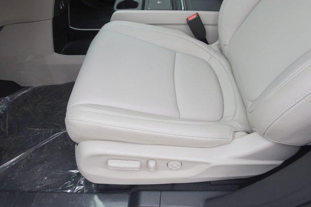 new 2026 Honda Odyssey car, priced at $44,745