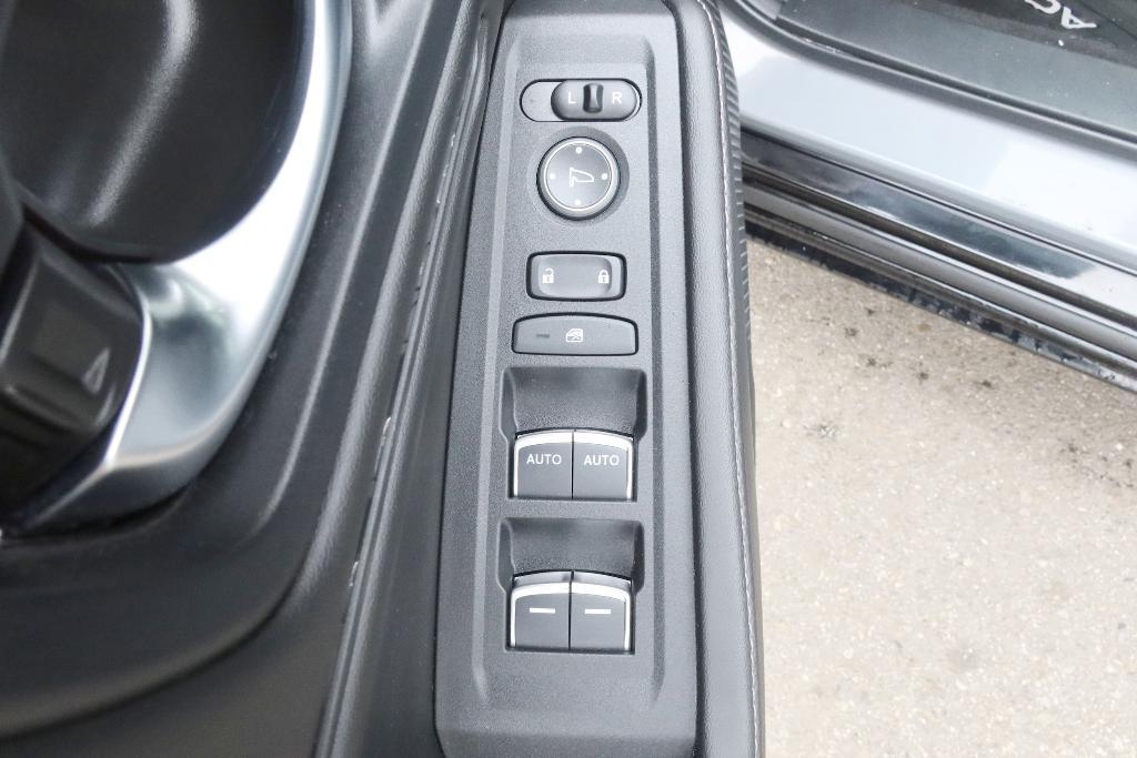 used 2025 Honda Accord Hybrid car, priced at $33,626