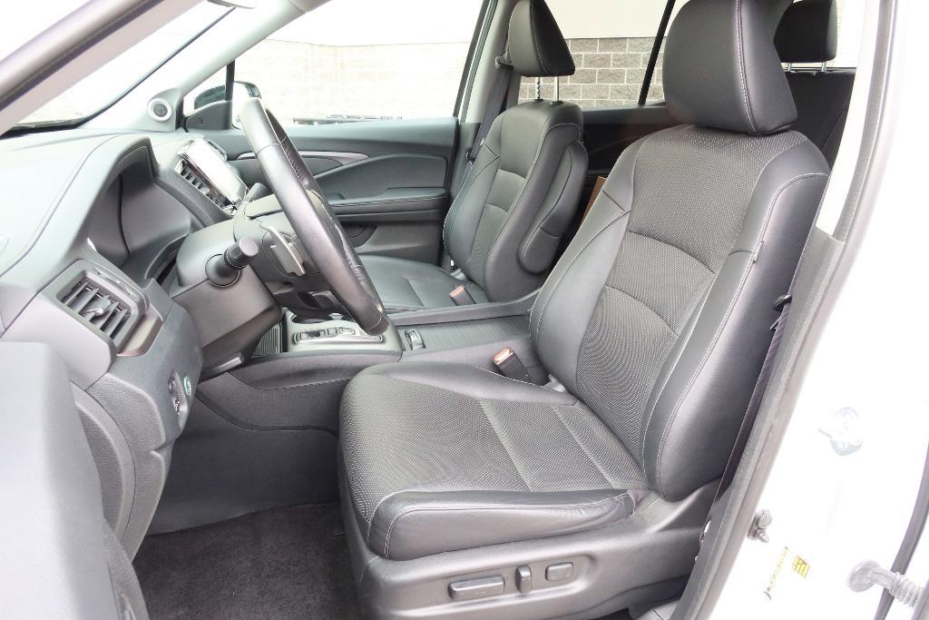 used 2022 Honda Ridgeline car, priced at $33,535