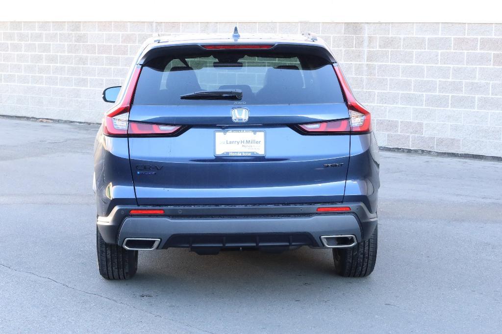 new 2026 Honda CR-V Hybrid car, priced at $41,675