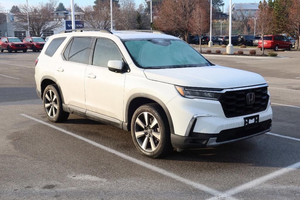 used 2023 Honda Pilot car, priced at $42,260