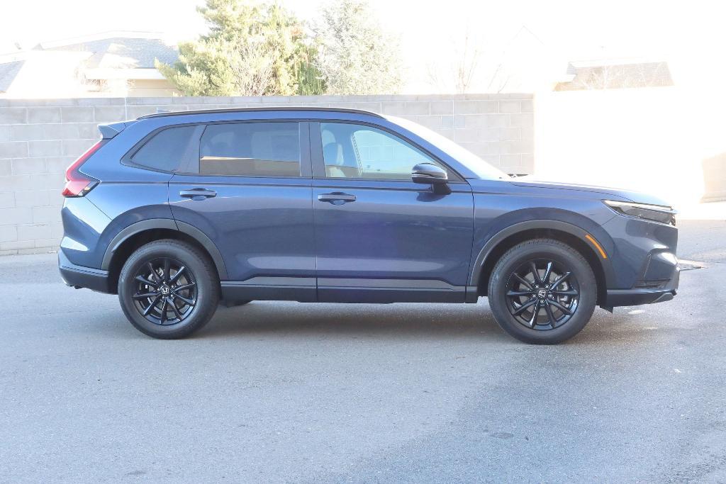 new 2026 Honda CR-V Hybrid car, priced at $41,675