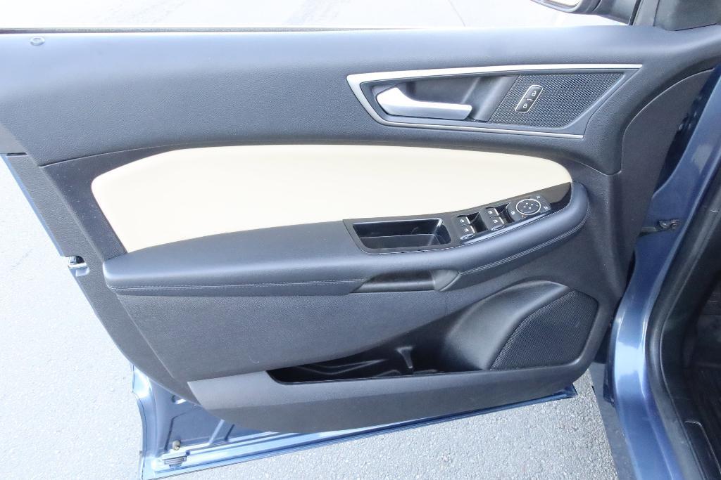 used 2019 Ford Edge car, priced at $15,386