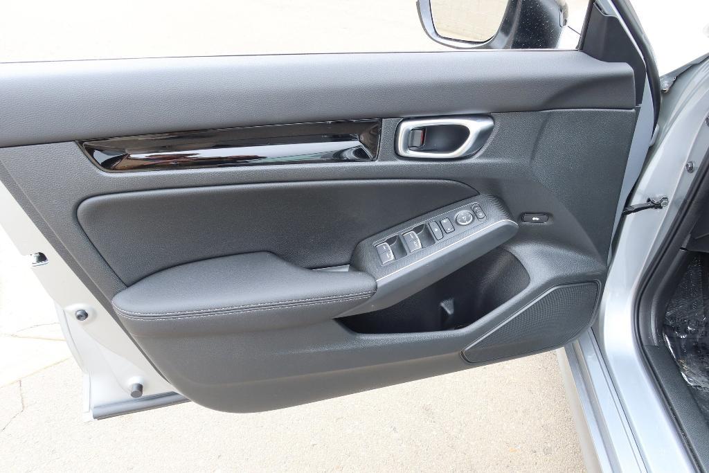 new 2026 Honda Civic Hybrid car, priced at $34,039