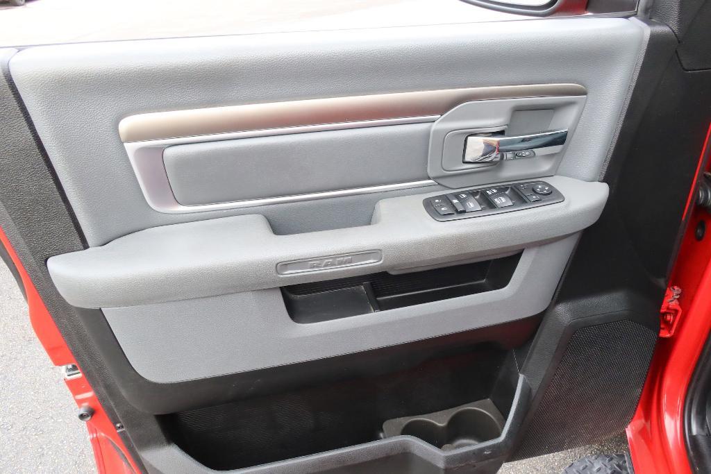 used 2019 Ram 1500 Classic car, priced at $25,998