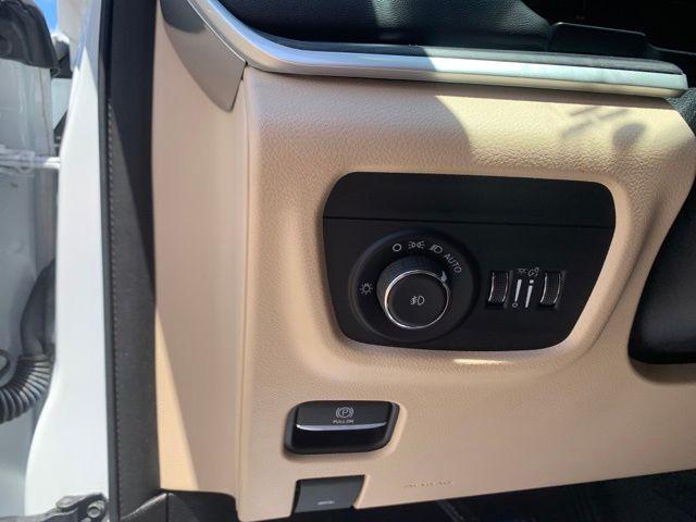 used 2021 Jeep Grand Cherokee L car, priced at $27,587