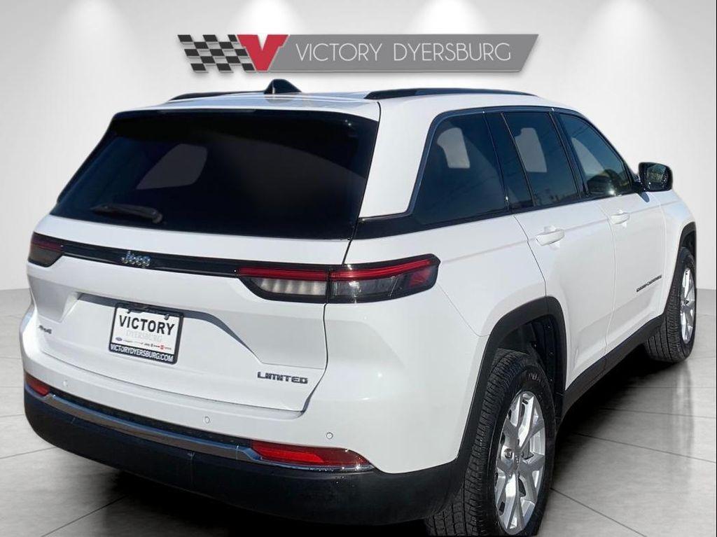 used 2023 Jeep Grand Cherokee car, priced at $27,988