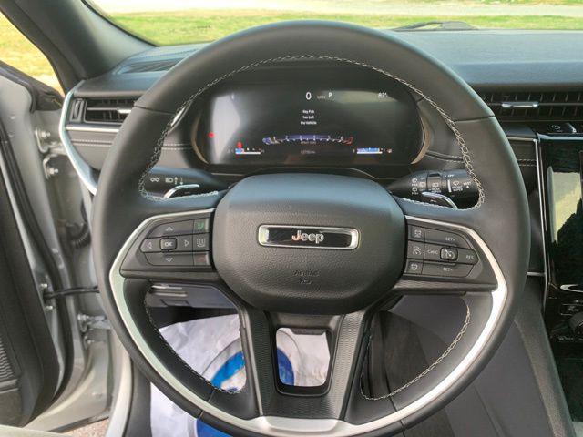 used 2025 Jeep Grand Cherokee L car, priced at $40,988