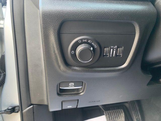 used 2025 Jeep Grand Cherokee L car, priced at $40,988