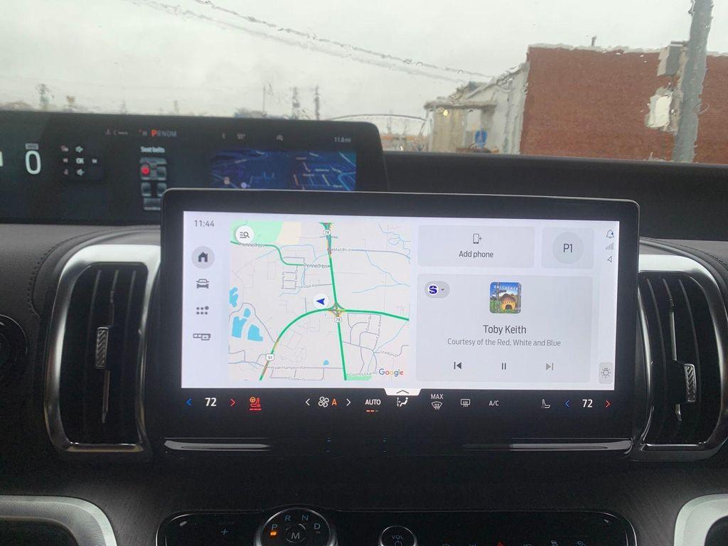 new 2025 Ford Expedition car, priced at $88,988