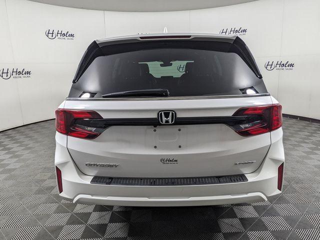 used 2025 Honda Odyssey car, priced at $39,996
